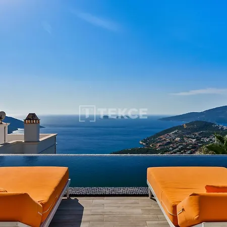 Tekce Mavi Manzara * Καλκάν